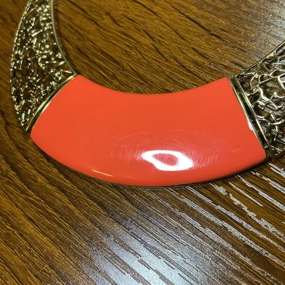 Necklace - Picture 9 of 11